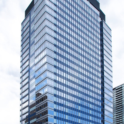Eddie Bauer at Lincoln Square by Huopa