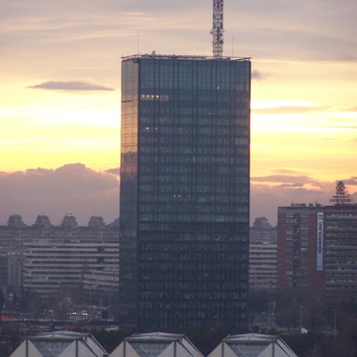 Ušće Tower by Florian Barbier