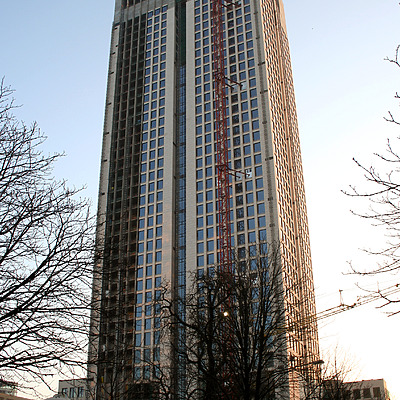 OpernTurm by Daniel Kieckhefer