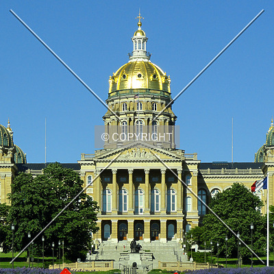 Iowa State Capitol by Chris Patriarca