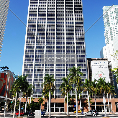 New World Tower by Jorge Molina