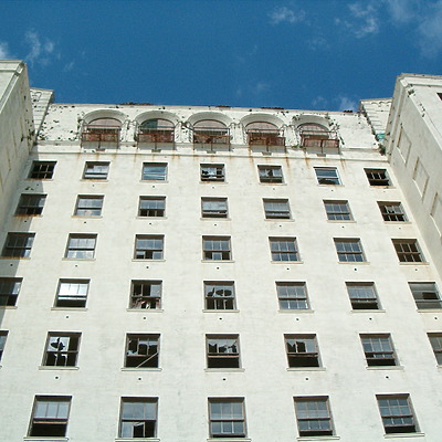 Hilton Capitol Center by Rodney Gunn