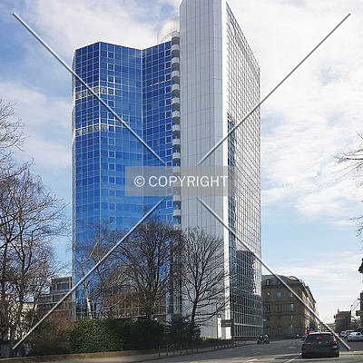 Bürohaus an der Alten Oper by Nephilim