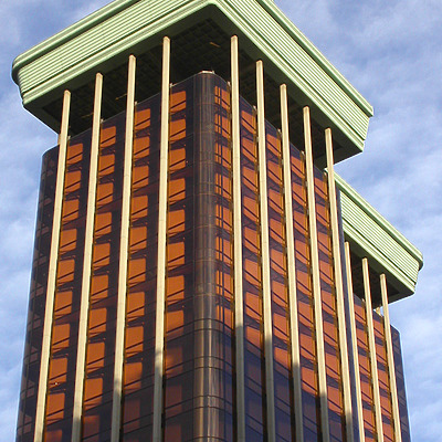 Torre Colón by Cesar Serrano
