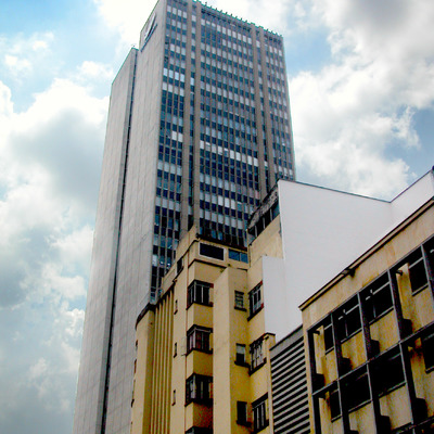Edificio Corficolombiana by Jim Schwartz