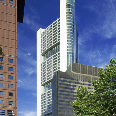Commerzbank Tower by Pavel Toczynski