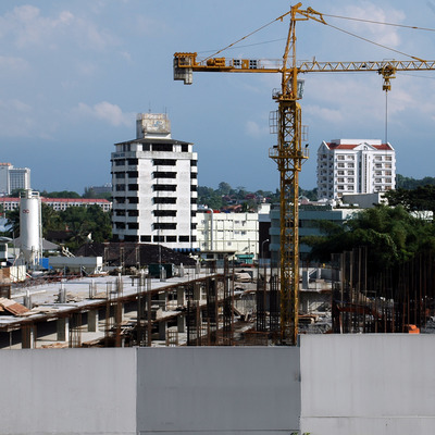 Novotel Interhill Kuching by John Bek