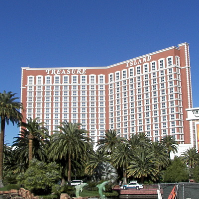 Treasure Island Hotel & Casino by Rodney Gunn