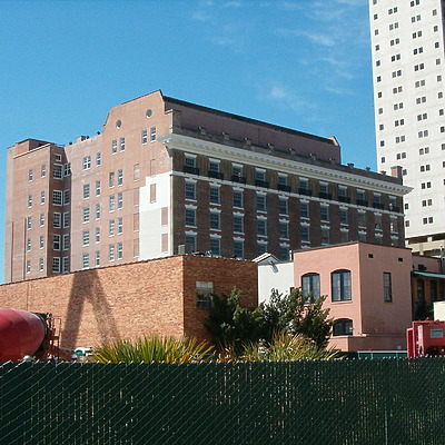 Battle House Hotel by Rodney Gunn