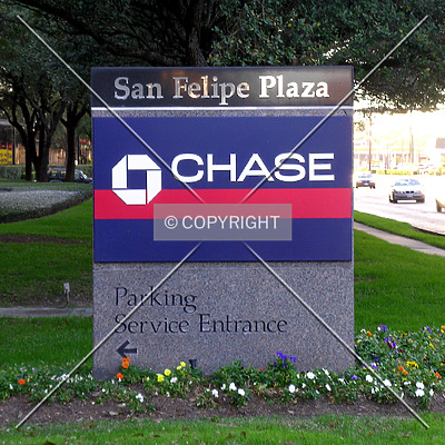 San Felipe Plaza by Serdica