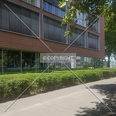 Allianz-Kai by Nephilim