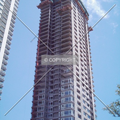 Torre del Parque by Maximiliano Buono