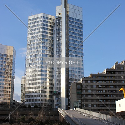 Tour Vendôme by Florian Barbier