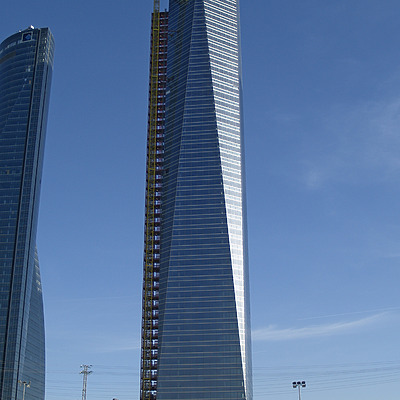 Torre de Cristal by Cesar Serrano
