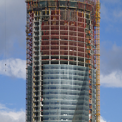Torre Espacio by Cesar Serrano