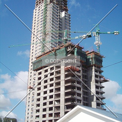 Torre del Parque by Maximiliano Buono