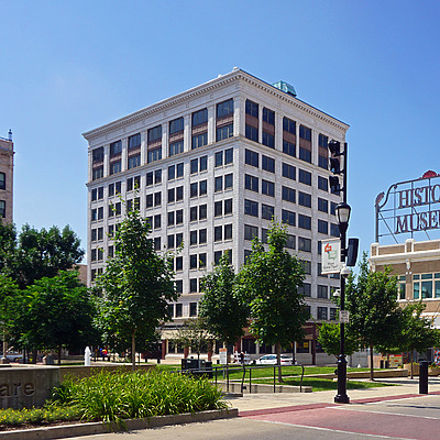 Landers Building by Ryan Hildebrand