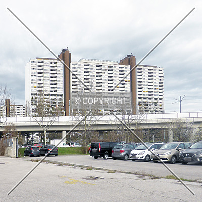 Wohnpark Alterlaa - Block A5-A8 by Nephilim