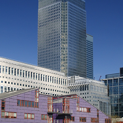 One Canada Square by Cesar Serrano