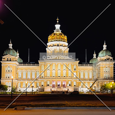 Iowa State Capitol by Ryan Hildebrand