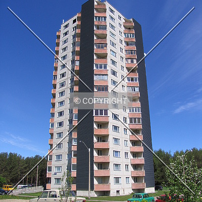 Sinimäe 3 by Risto Vähi