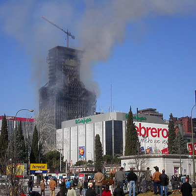 Edificio Windsor by Cesar Serrano