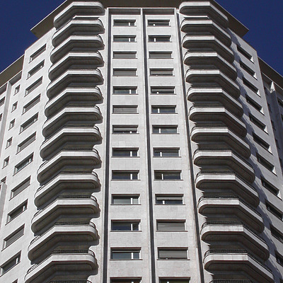 Torre de Madrid by Cesar Serrano