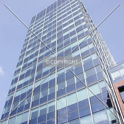 Hochhaus Deutscher Ring by Nephilim