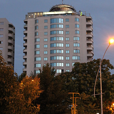 Sky Tower Business Center by Kjetil Balog