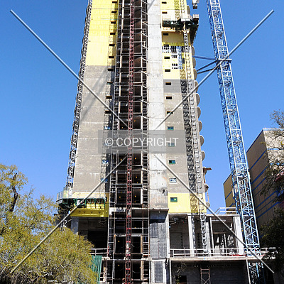 Plaza Tower at Kleman Plaza by Jorge Molina