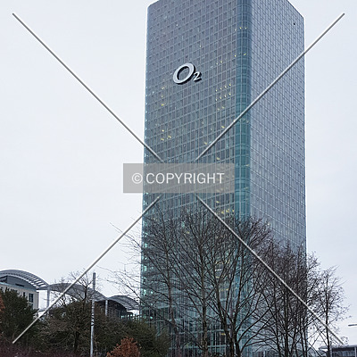 Hochhaus Uptown München by Nephilim