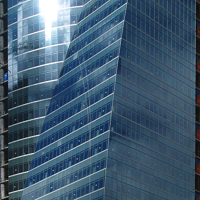Torre Espacio by Cesar Serrano
