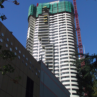 Meriton Tower by John Bek