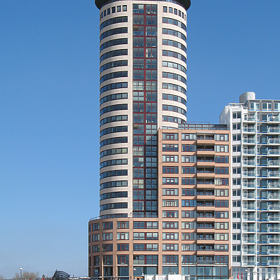 Sardijntoren by Michiel van Dijk