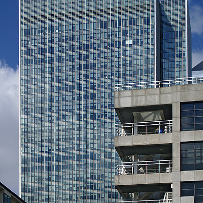 25 Bank Street by Cesar Serrano