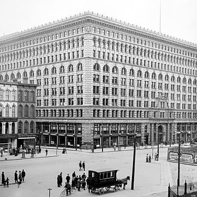 Ellicott Square Building by Library of Congress Prints and Photographs Division, Detroit Publishing Company