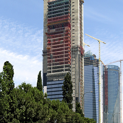 Torre Caja Madrid by Cesar Serrano