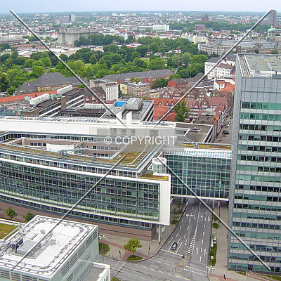 Hochhaus Deutscher Ring by Serdica