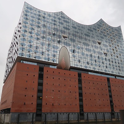 Elbphilharmonie by Judikaël Ninon