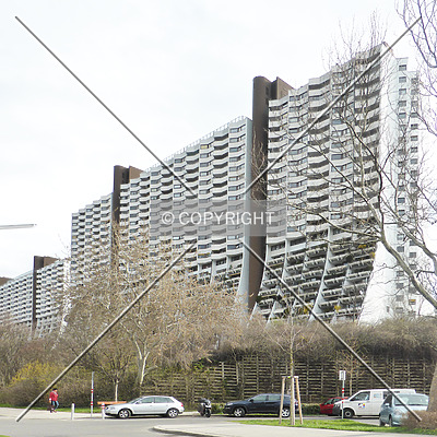 Wohnpark Alterlaa - Block C1-C4 by Nephilim