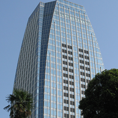 Atago Green Hills Mori Tower by Kevin Hemphill