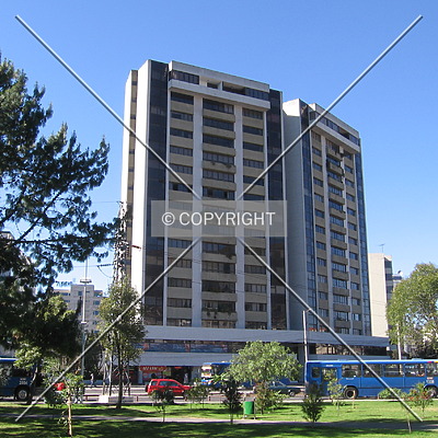 Edificio Parque de la Carolina by Rodrigo Salas