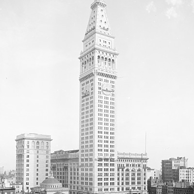 Metropolitan Life Tower by Detroit Publishing Co.