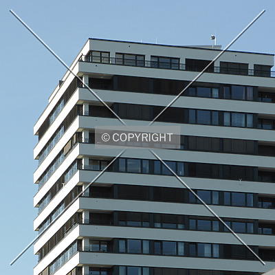 Lyoner Straße 19 by Nephilim