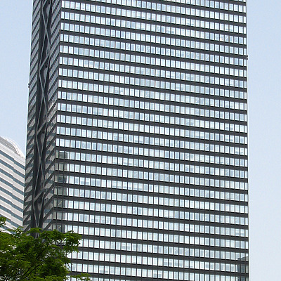 Shinjuku Mitsui Building by Kevin Hemphill