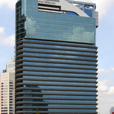 Plaza Athénée Hotel by Horst Kiechle