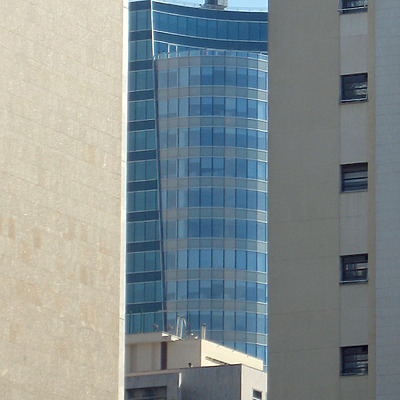 Torre Almirante by Virgilio Grimaldi