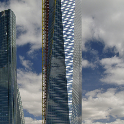 Torre de Cristal by Cesar Serrano