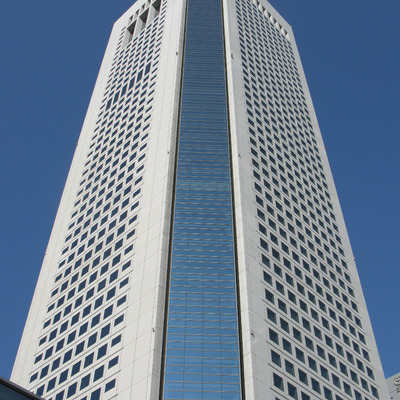 Tokyo Opera City Tower by Kevin Hemphill
