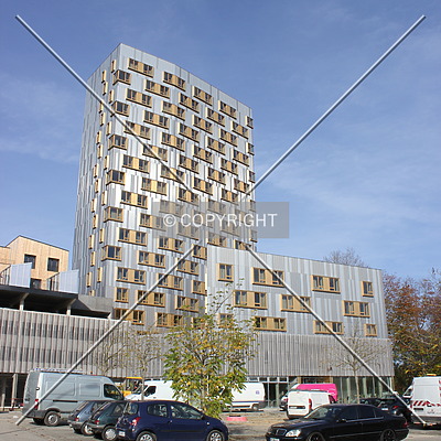 Tour Michel Denis by Florian Barbier